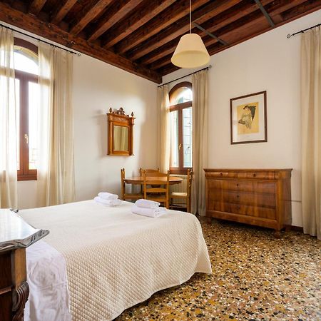 San Trovaso Apartment Venice Ngoại thất bức ảnh