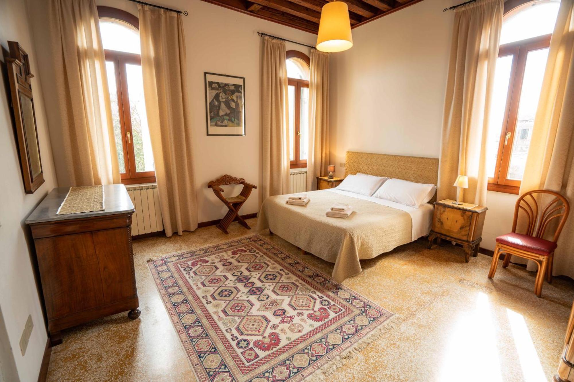 San Trovaso Apartment Venice Ngoại thất bức ảnh