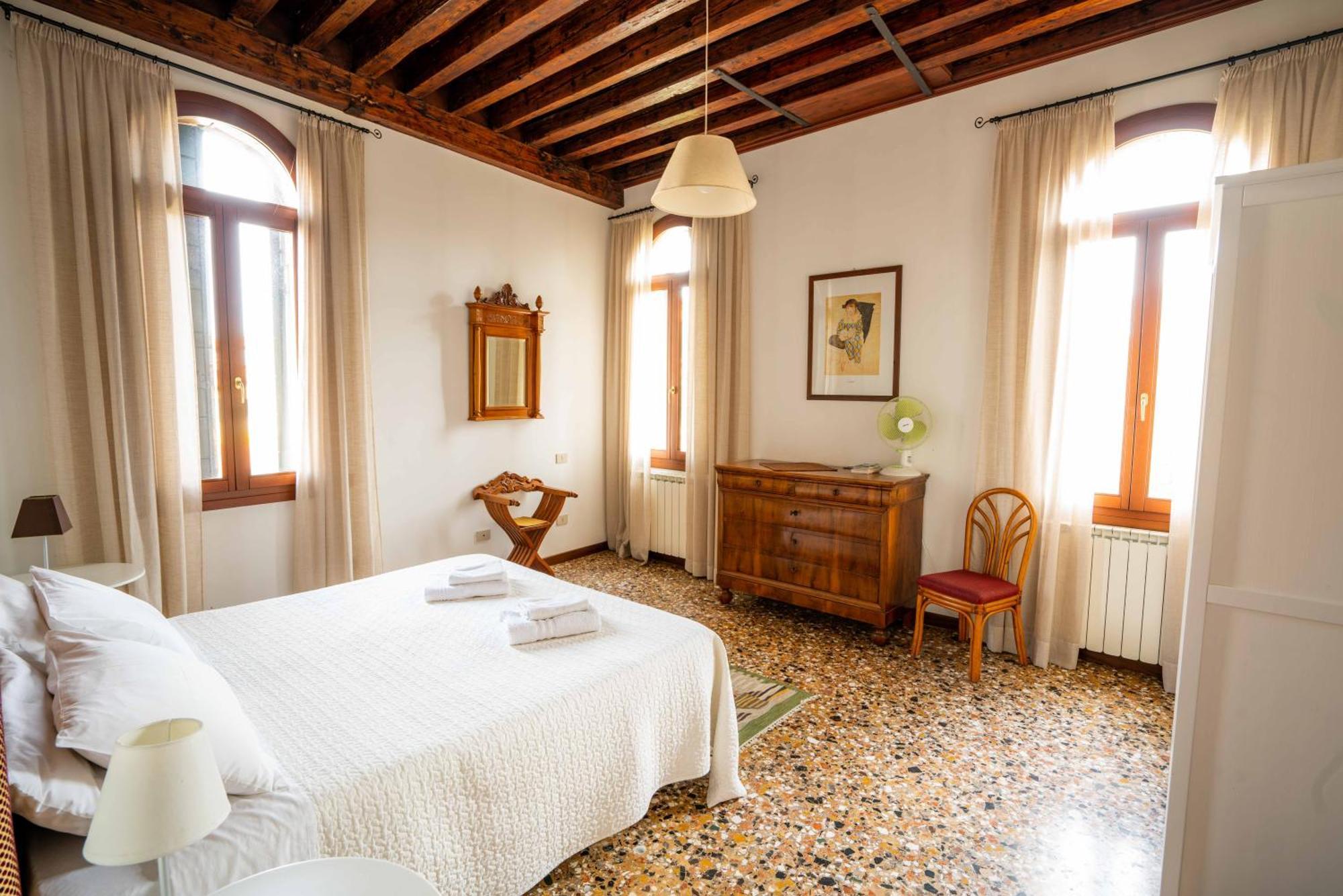 San Trovaso Apartment Venice Ngoại thất bức ảnh