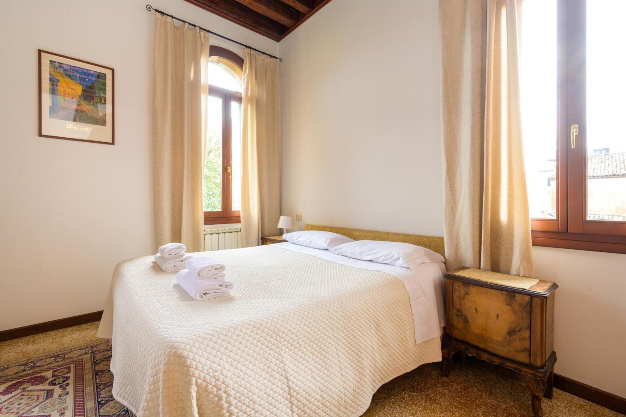 San Trovaso Apartment Venice Ngoại thất bức ảnh