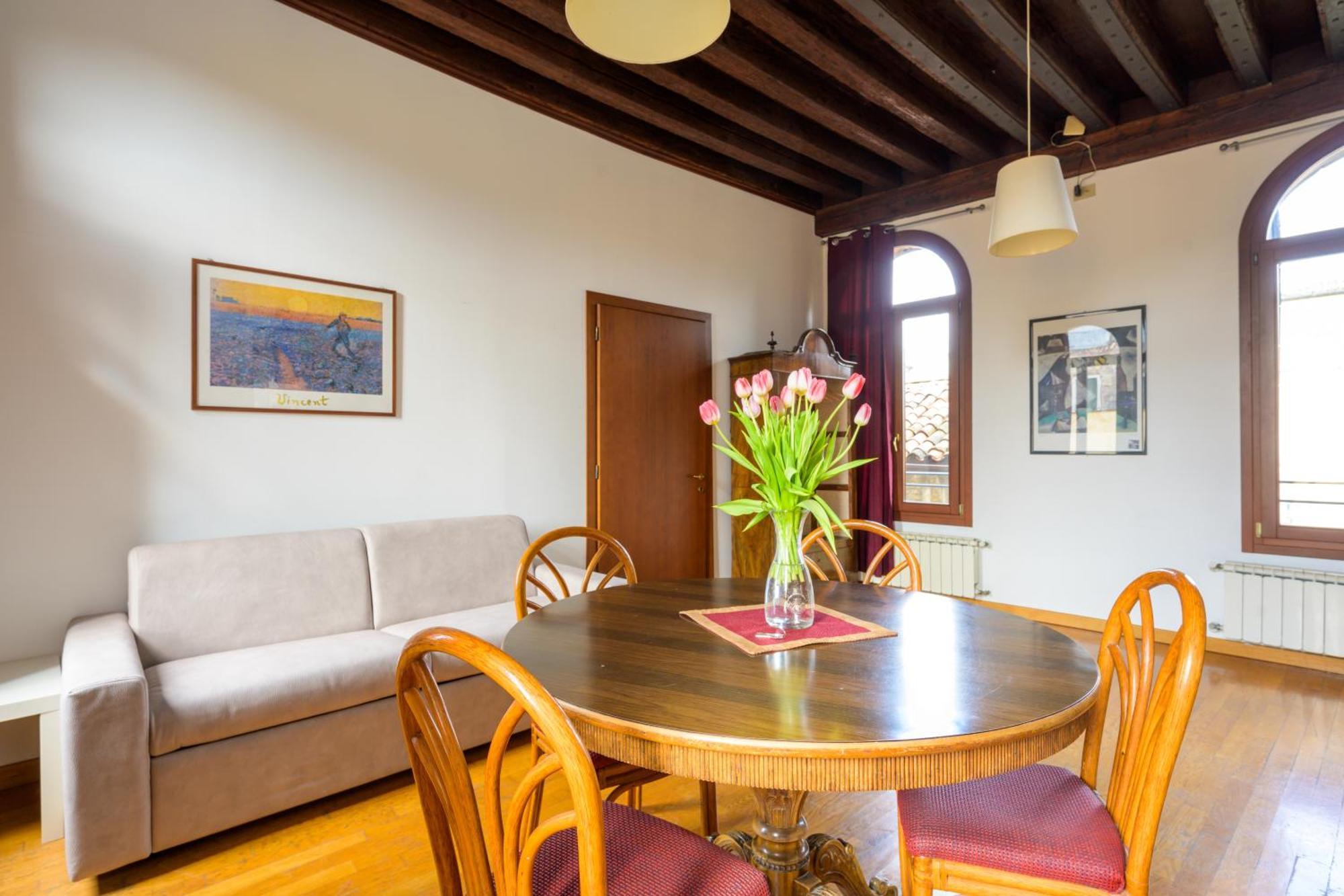 San Trovaso Apartment Venice Ngoại thất bức ảnh