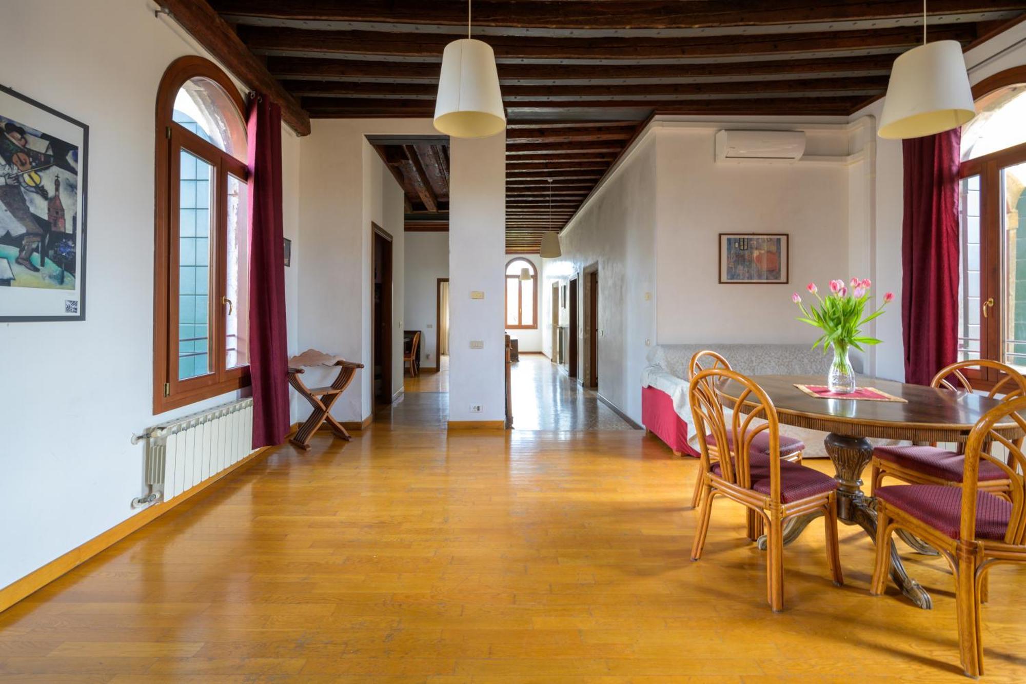 San Trovaso Apartment Venice Ngoại thất bức ảnh