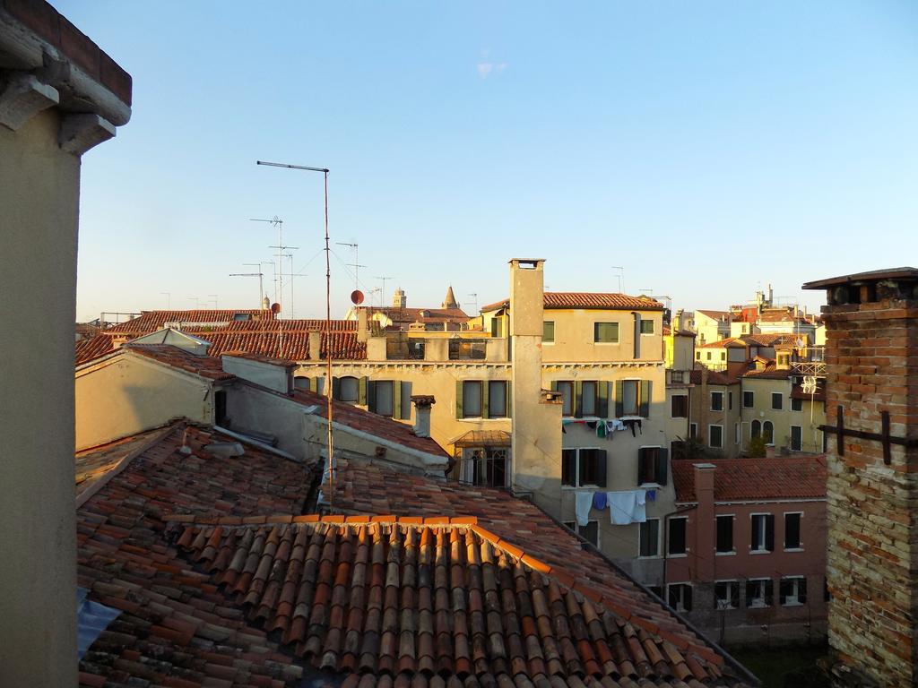 San Trovaso Apartment Venice Ngoại thất bức ảnh
