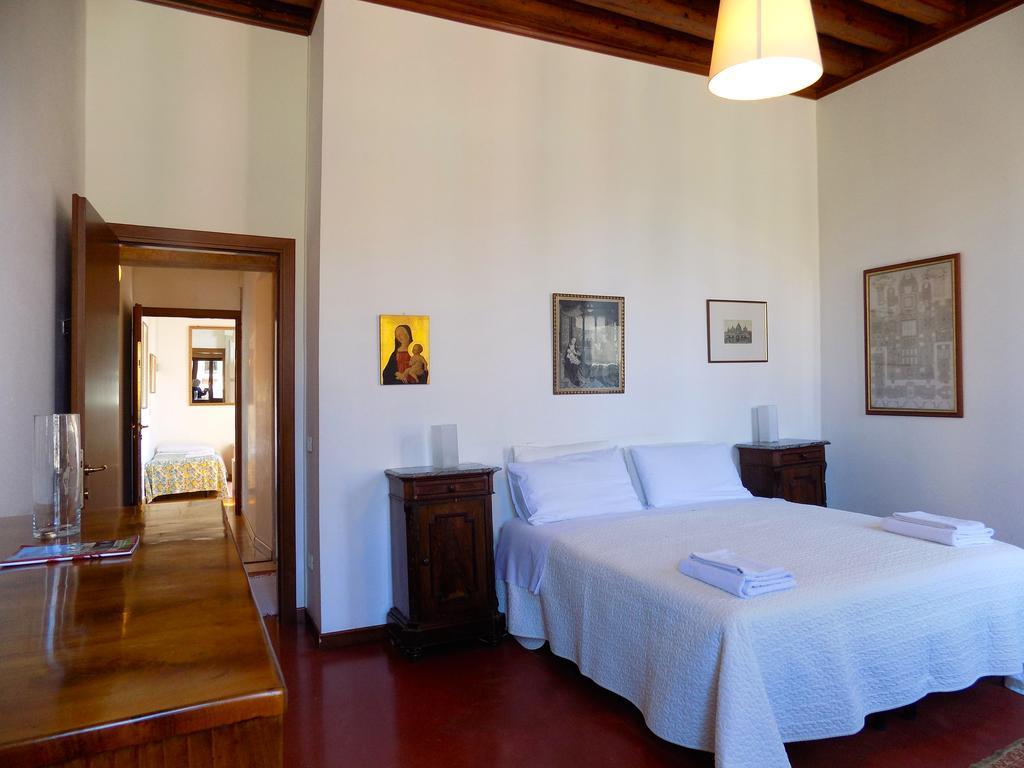 San Trovaso Apartment Venice Ngoại thất bức ảnh