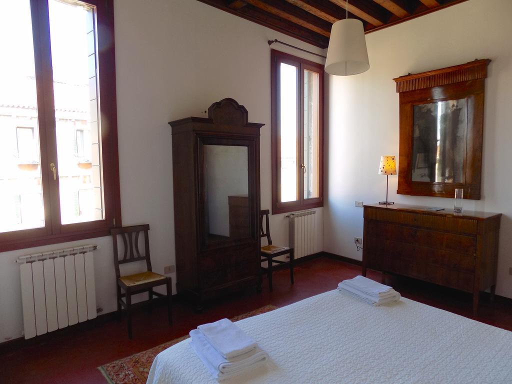 San Trovaso Apartment Venice Ngoại thất bức ảnh